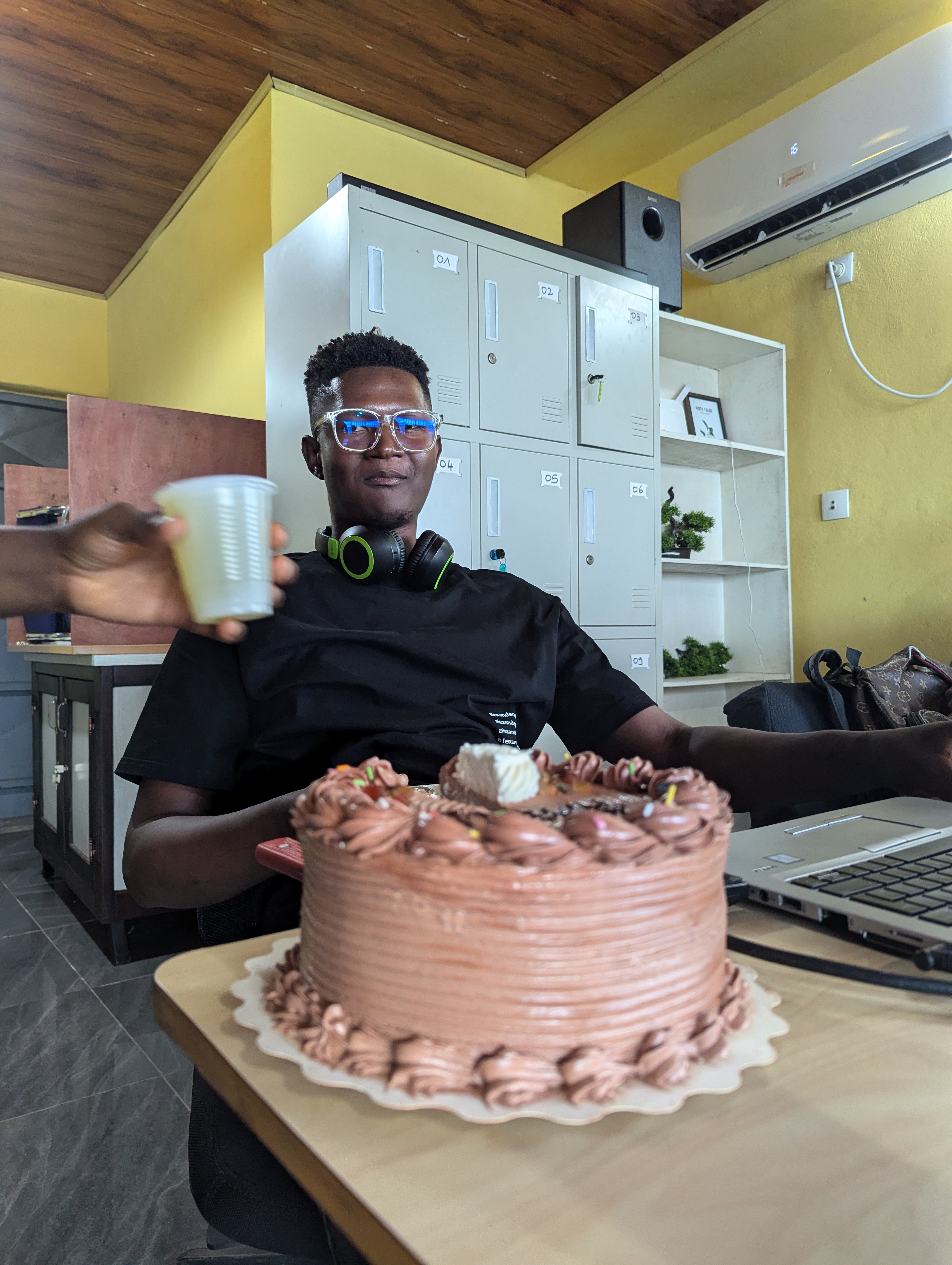 Communaute SmartWork dans un espace professionnel a Douala